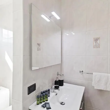 Waterfront Διαμέρισμα *